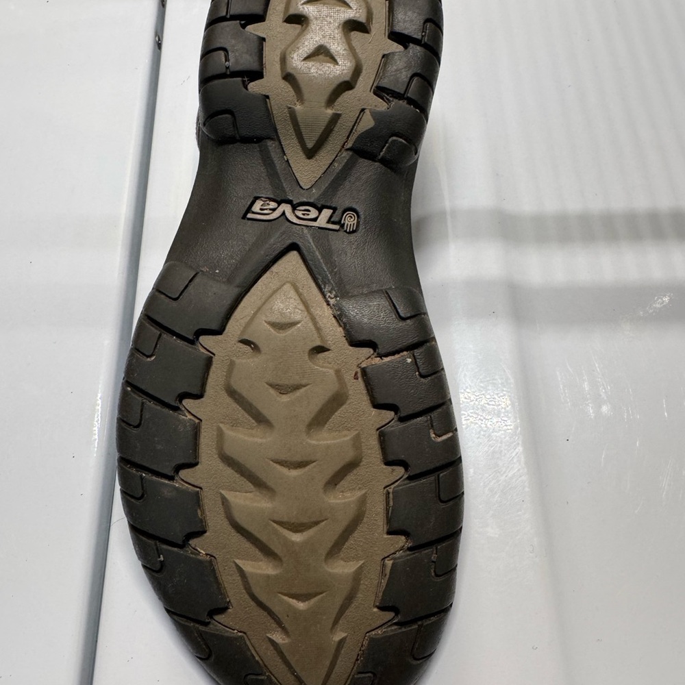 Teva Women's Gray Verra Sandals - Picture 5 of 7